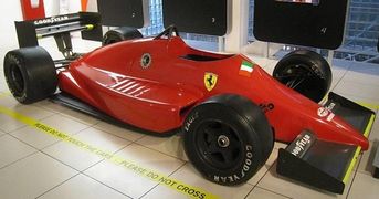 Ferrari_637_Cart